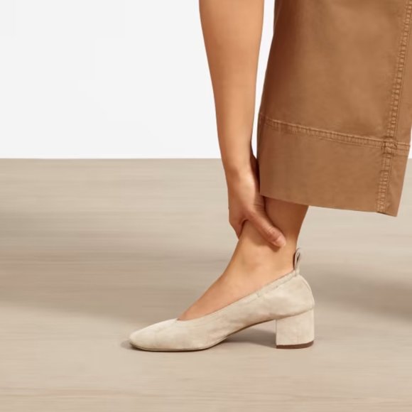 Everlane Shoes - Everlane All Day Low-Heel Italian Leather Pumps - Tan Suede Size 7.5